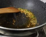 A picture of step 2 of French beans sabzi.