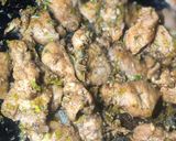 A picture of step 3 of Simple garlic fried chicken🧄🍽🍗.