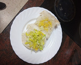 Foto del paso 2 de la receta: Hamburguesa de fiambre con lechuga, tomate, cebolla y queso