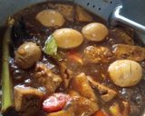 Foto langkah ke 5 dari resep Tahu Telur Masak Semur Betawi.