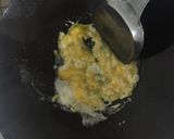 Foto langkah ke 3 dari resep Tumis Jamur.