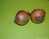 A picture of step 15 of Crispy brown onions.