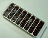A picture of step 5 of Rich Azuki Bean Ice Cream Bars.