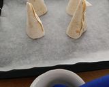 Foto del paso 3 de la receta: Cucuruchos con Ensaladilla de Gambas