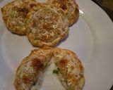Foto del paso 3 de la receta: Empanadillas mozzarella y cebolleta