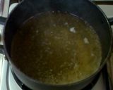 A picture of step 3 of Stewed Freeze-Dried Tofu and Spinach.