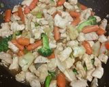 A picture of step 4 of Chicken Stir Fry.