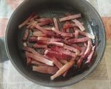 Foto del passaggio 1 della ricetta Insalata mista con carciofi grigliati sott'olio, speck, asiago e focaccia