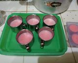 Foto langkah ke 2 dari resep Pudding Susu Choberry.