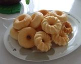 A picture of step 8 of Baked Okara Mini Donuts.