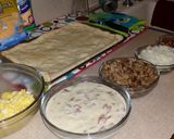 A picture of step 11 of Filling Breakfast Pizza!!.