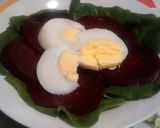 Foto del paso 4 de la receta: Ensalada de remolacha y huevos