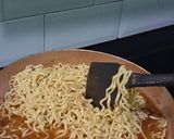 Foto langkah ke 6 dari resep Mie Rebus Tanggal Tua.