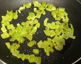 Foto del paso 8 de la receta: Merluza con salsa de pimiento
