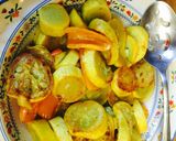 A picture of step 7 of Summer Squash And Sweet Pepper Medley.