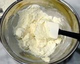 A picture of step 9 of Light Crispy Snowball Cookies.