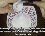 Foto langkah ke 1 dari resep Resep Rahasia Cara Membuat Martabak Manis / Terangbulan.