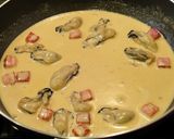 A picture of step 3 of Rich Creamy Oyster Pasta.