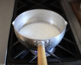 A picture of step 3 of Cheddar Cheese Popovers.