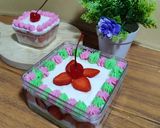Foto langkah ke 10 dari resep Dessert Box Strawberry Cream.