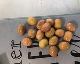 Une image de l'étape 4 de Salade de betteraves rouges aux tomates, poivrons et olives.