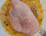 Foto del paso 3 de la receta: Escalopines de pollo a la napolitana