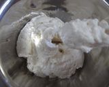 A picture of step 2 of White Taiyaki That is Chewy Even When Cool.