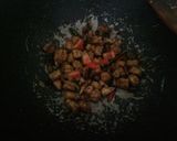 Foto langkah ke 7 dari resep Tumis asin cumi, tempe dan jamur pedas.
