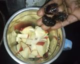 ஆப்பிள் கேஷ்யூ டேட்ஸ் கீர் (Apple dates kheer recipe in tamil) ரெசிபி ஸ்டேப் 3 புகைப்படம்