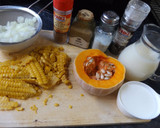 Foto del paso 2 de la receta: Sopa crema de choclos, zanahorias y calabaza