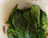 A picture of step 4 of Basil Pesto.