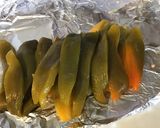 Une image de l'étape 5 de Mille feuille de poivrons grillés aux tomates ail et huile d olive et basilic.