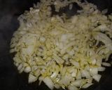Foto del paso 1 de la receta Potaje de garbanzos con chorizo y patatas