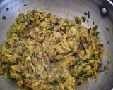A picture of step 4 of Brinjal bharit (Maharashtrian thali).