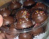 Foto langkah ke 7 dari resep Cokies bola coklat.