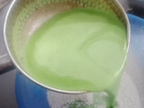 Pisang ijo khas Makassar