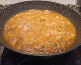 Foto del paso 5 de la receta: Fideos gordos con pollo y calamares