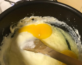 Foto del paso 4 de la receta: Quiche Lorraine o tarta de cebolla y queso con masa de semillas