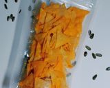 Foto langkah ke 4 dari resep 6. Keripik Kulit Pangsit.