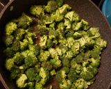A picture of step 3 of Holmestead Cookin': Broccoli Chicken Pesto Pasta.