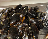 Foto del paso 1 de la receta: Mejillones a la normanda