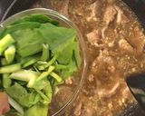 รูปขั้นตอนการทำที่ 6 ของ เส้นหมี่ราดหน้าไข่ดาว หมูทอดกระเทียม