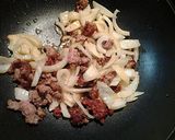 A picture of step 1 of Ramen and sausage.