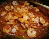 A picture of step 3 of Spicy Mexican prawns.