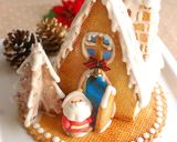 A picture of step 2 of Decorated Cookie House Hexen (Witch) House.