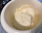 Une image de l'étape 7 de Gâteau aux prunes et fruits confits au rhum.