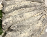Foto del paso 2 de la receta: Bacaladillas frescas fritas