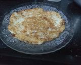 A picture of step 4 of Leftover Rice Pizza.