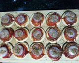 A picture of step 4 of Mini Pizzas (super easy).