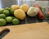 Foto del paso 1 de la receta: Tostadas de papa con chorizo y nopales en salsa verde